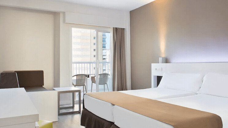 Family Room with Balcony Pelícanos